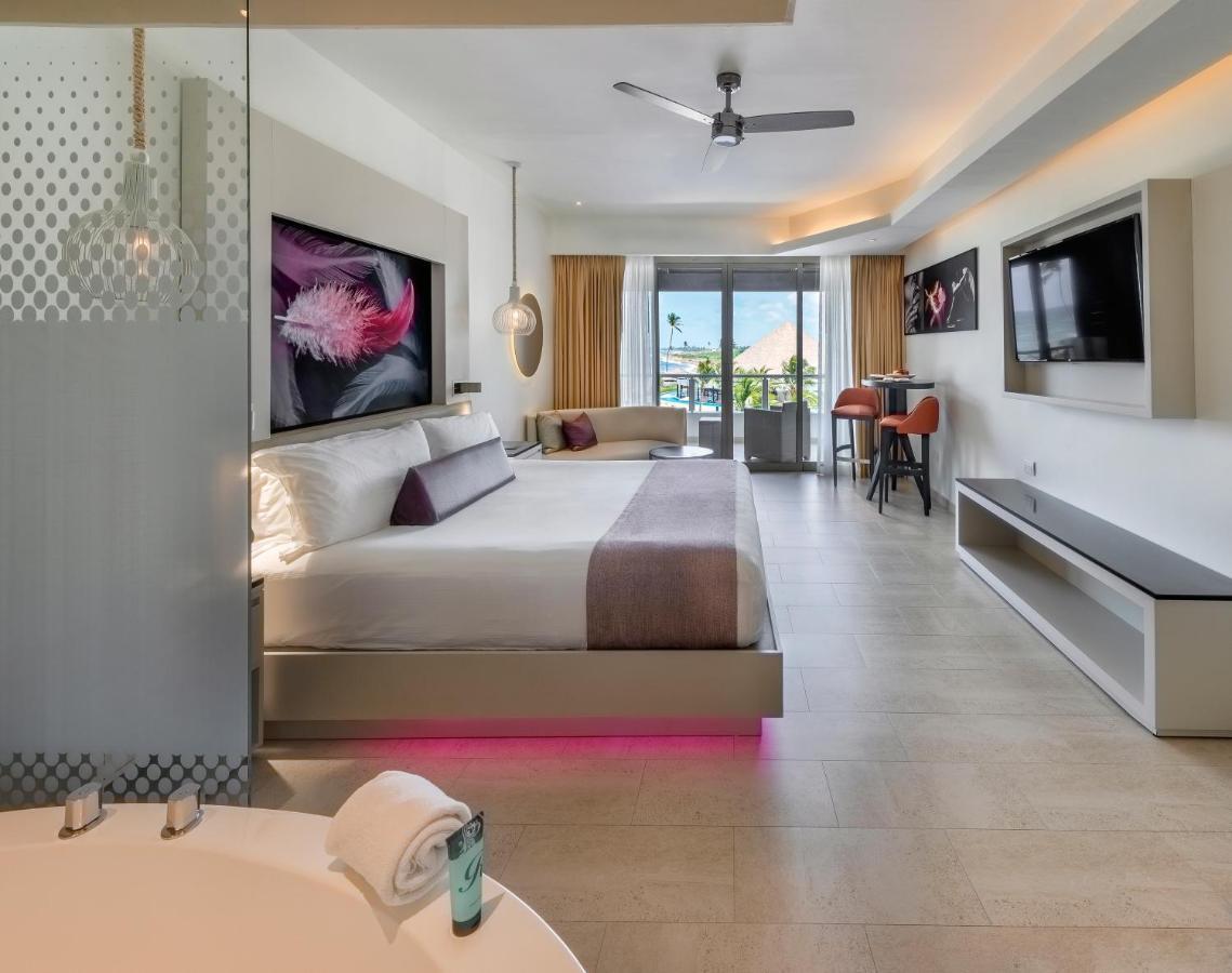 Luxury Junior Suite Ocean View Diamond Club