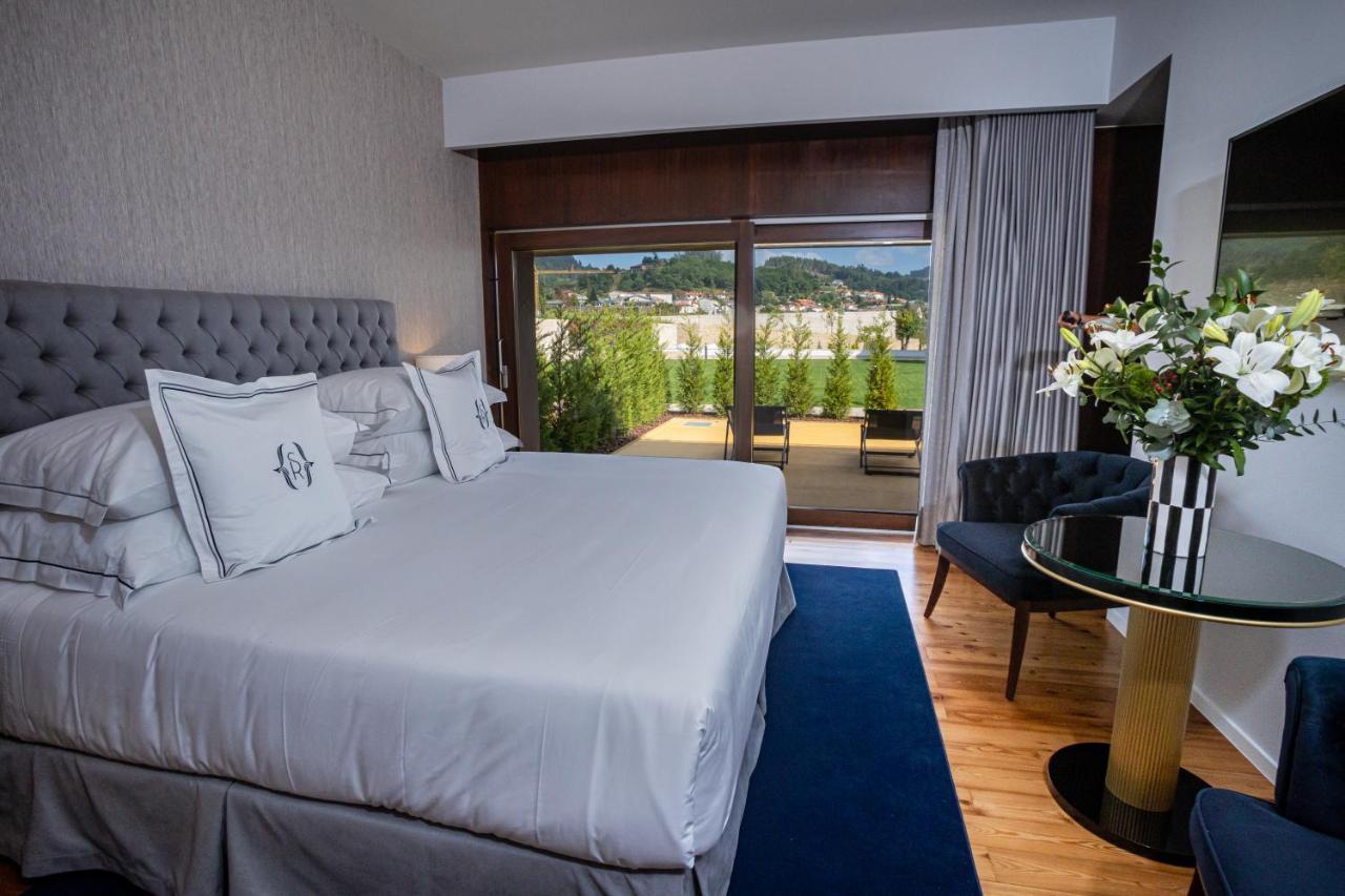 Quarto Terraço Jardim - Edifício Moderno