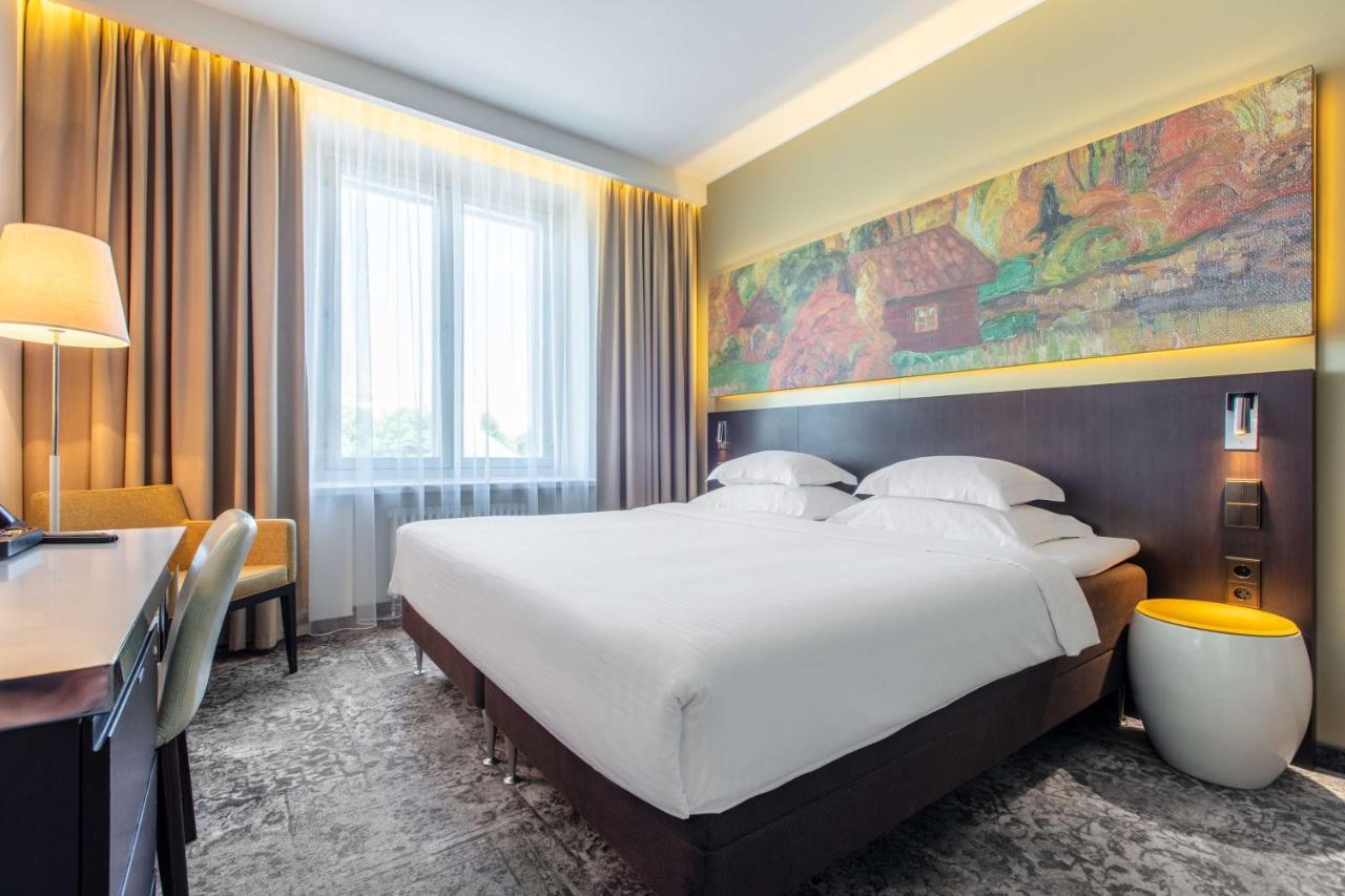 Standard Room Freedom Square View