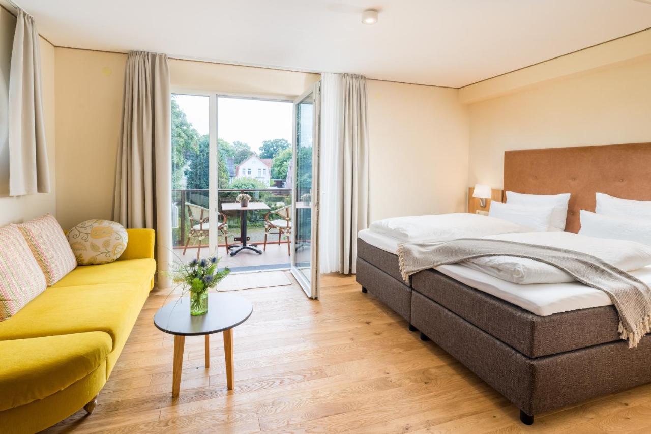 Double Room with Balcony (3 Adults),1294136446:JPEG