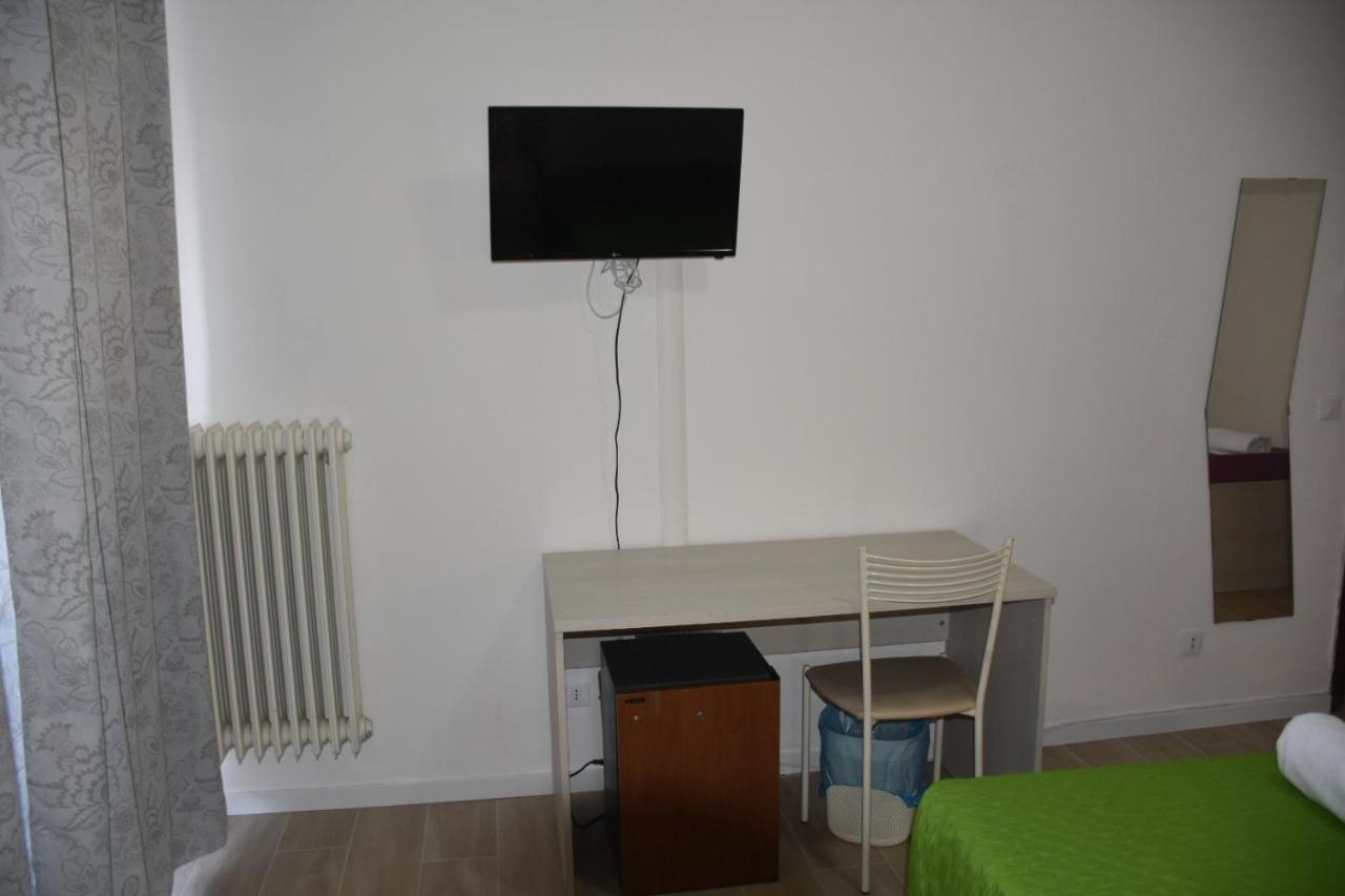 Triple Room with Balcony,1298456590:JPEG