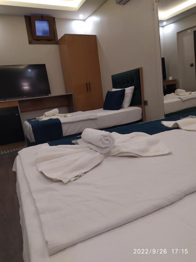 Economy Triple Room