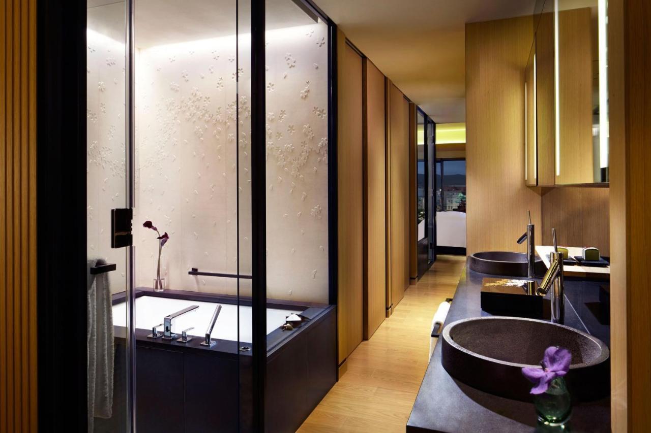 Grand Deluxe Zweibettzimmer mit Blick auf den Fluss Kamogawa