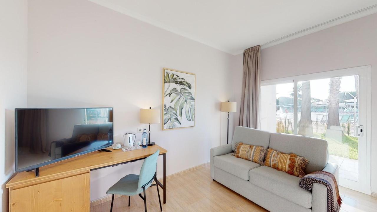 Premium Room Private Garden