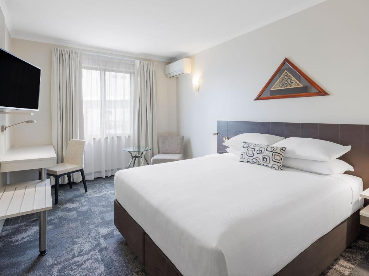 Superior King Room,1394301356:JPEG