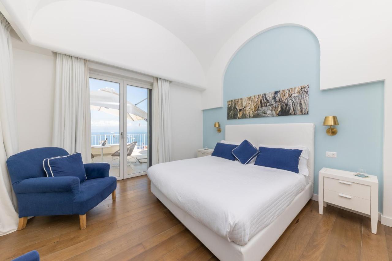 Deluxe Double Room Balcony Sea View