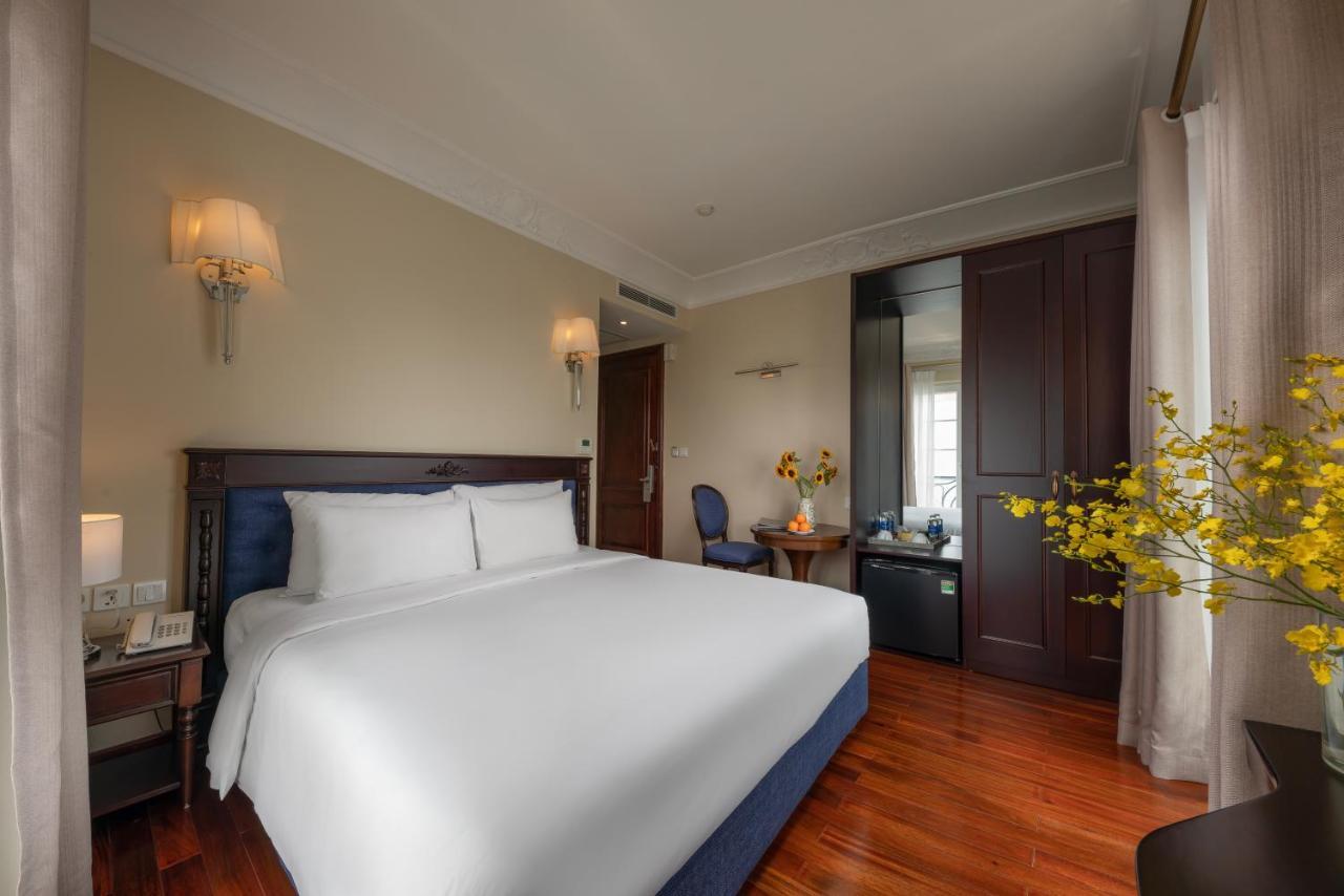Executive  Room with Balcony and City View,1616893807:JPEG