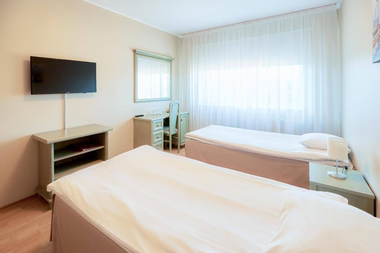 Standard Triple Room,1409848571:JPEG