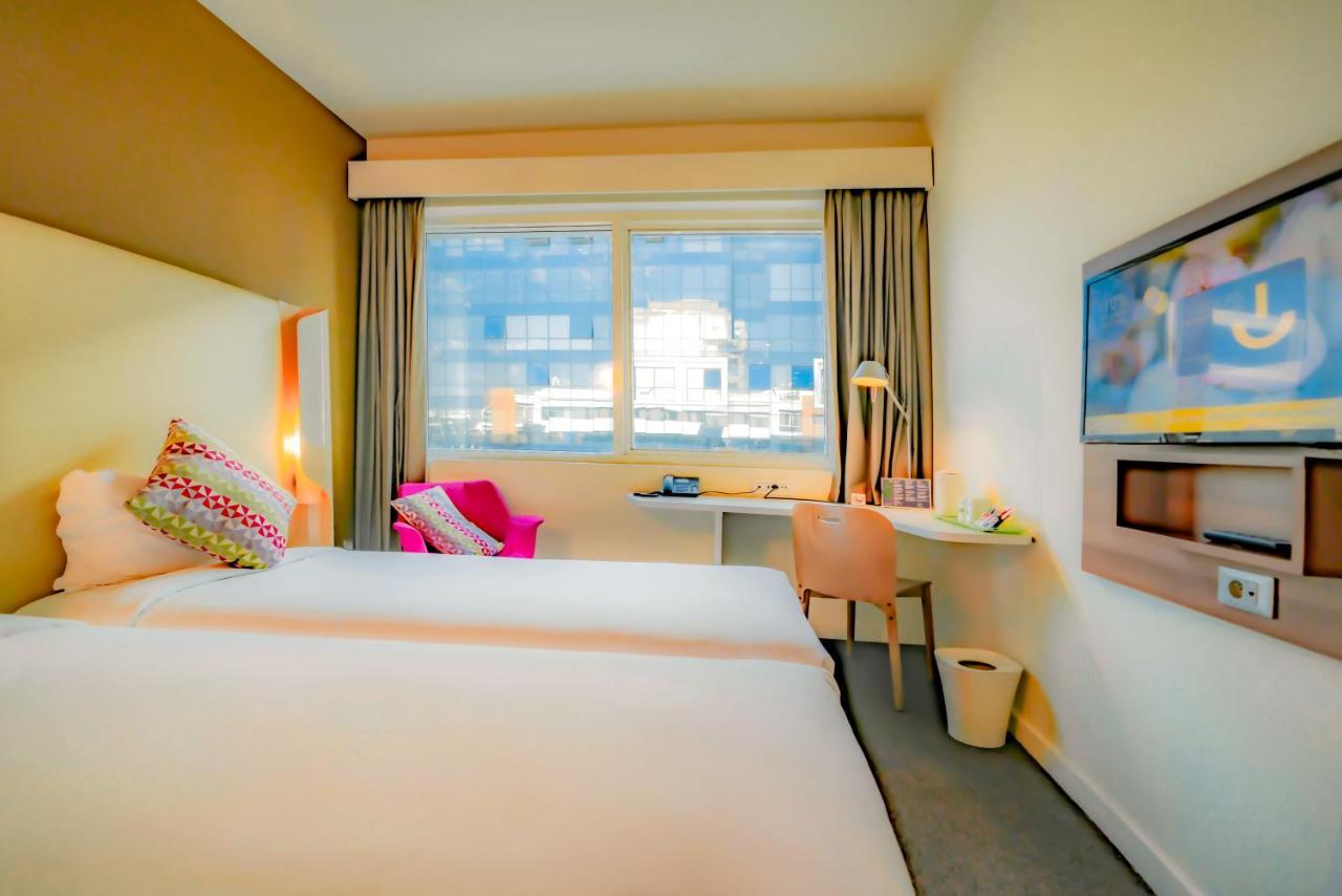 Twin Room,1410243353:JPEG