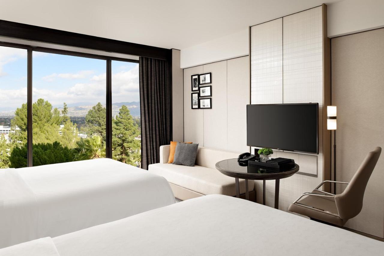 Traditional Double Room Two Double Beds