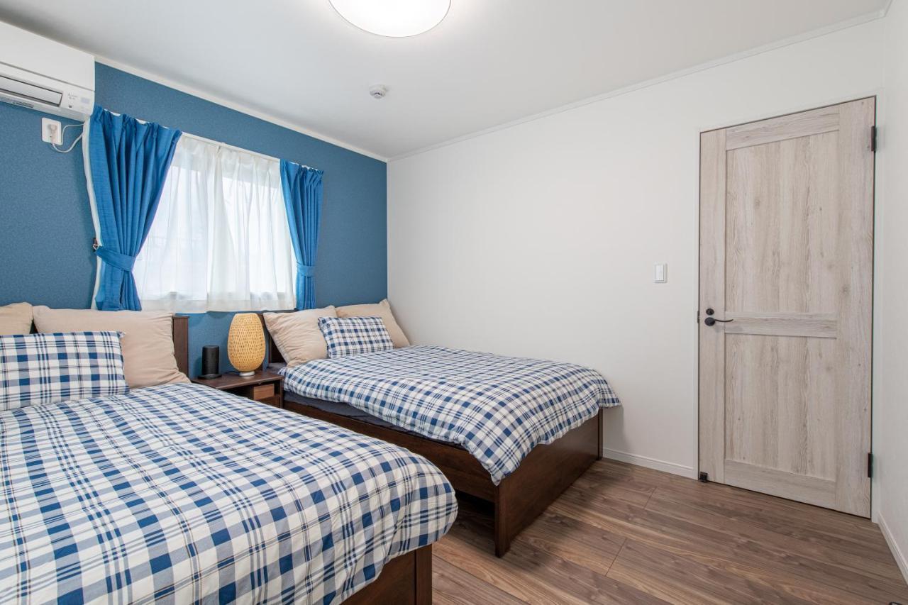 Twin Room with Shared Bathroom,1423706529:JPEG