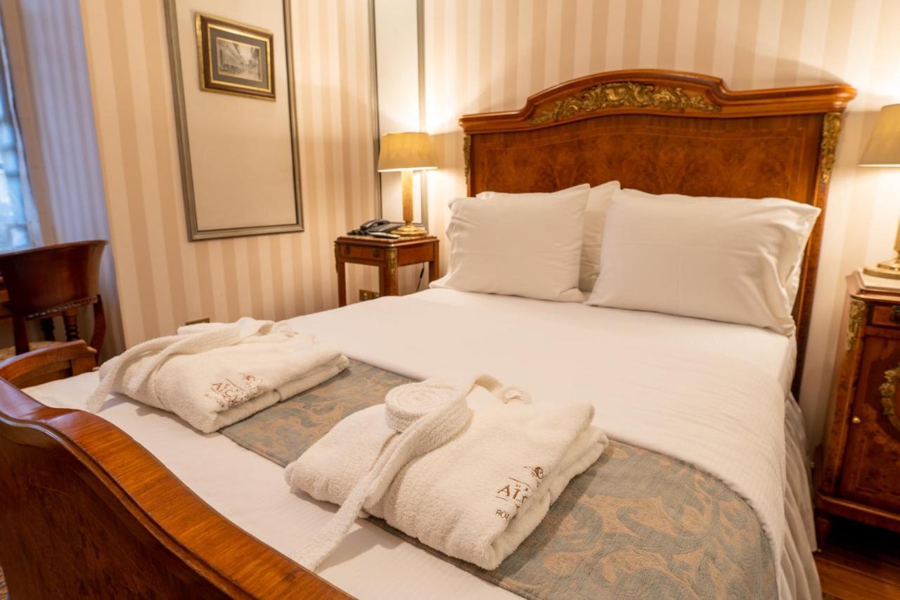 Small Double Room,969827359:JPEG