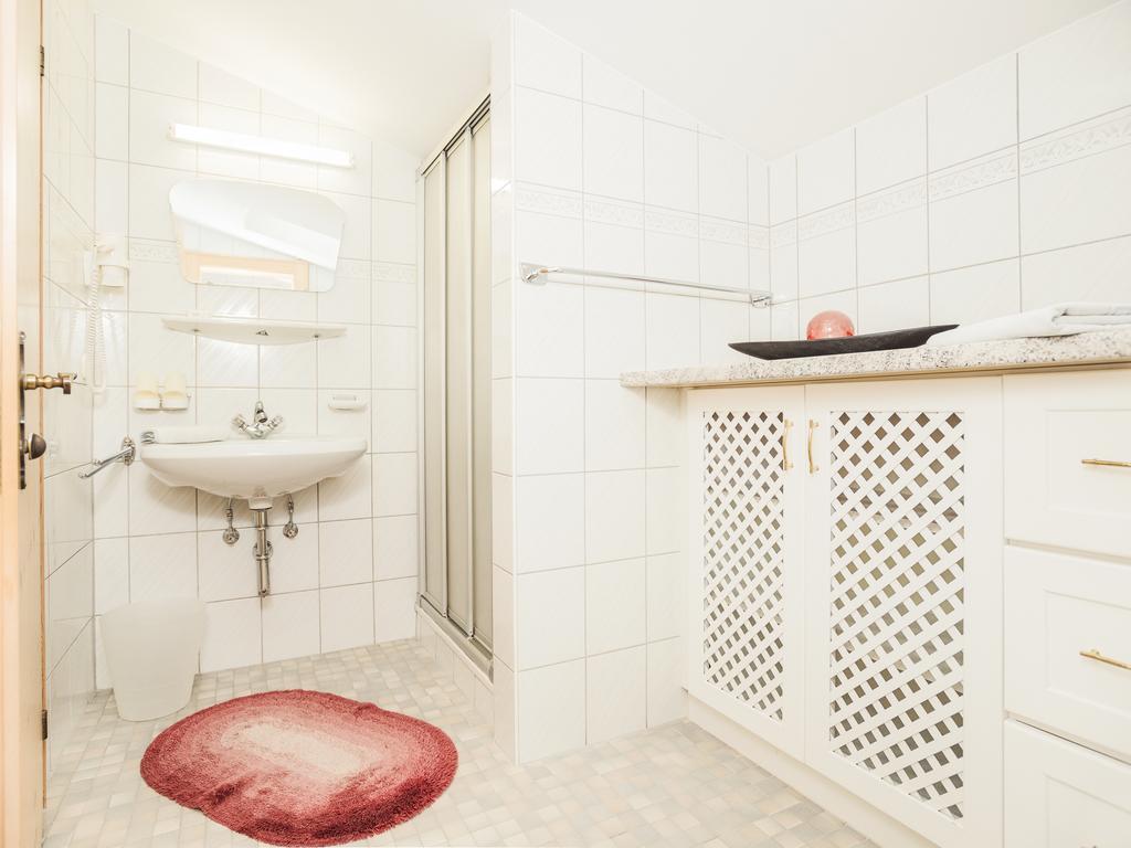 Double Room,864264785:JPEG