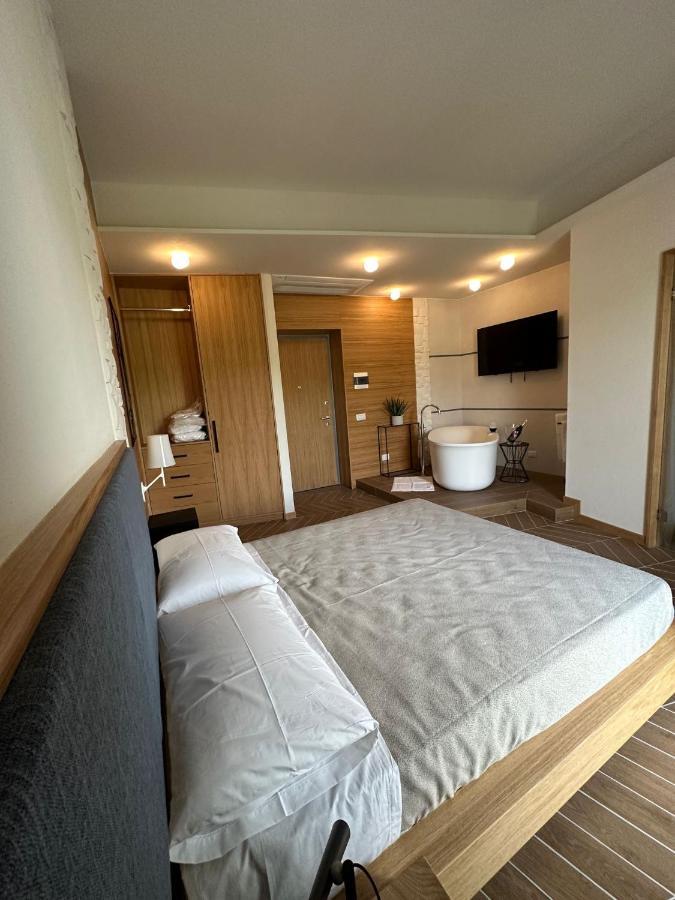 Double Room Spa Bath