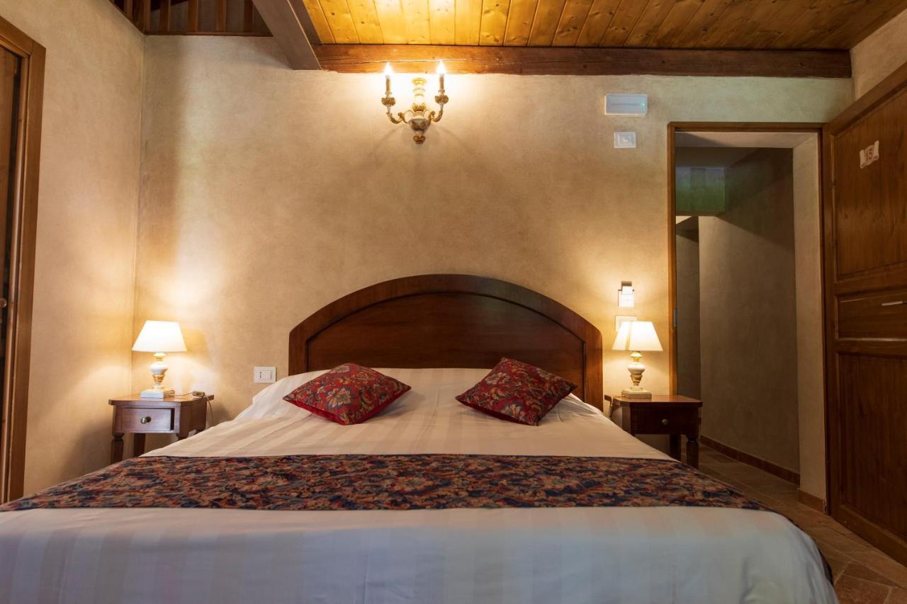 Classic Quadruple Room