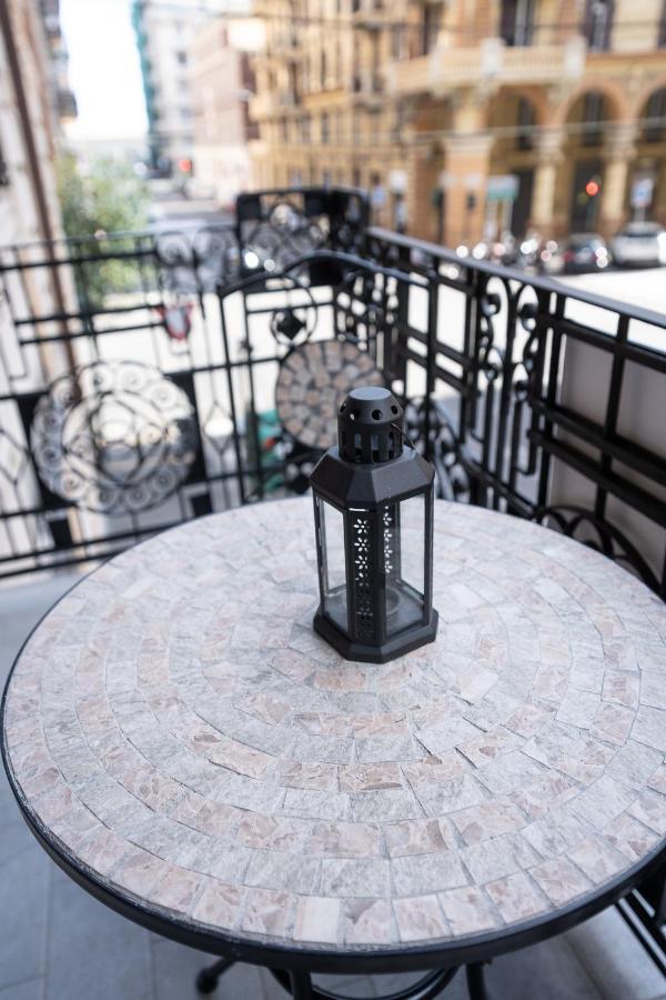 King Room with Balcony,1469187365:JPEG