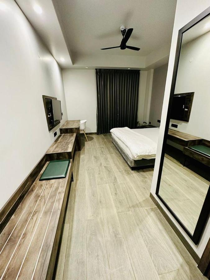 Deluxe Room,1470054125:JPEG
