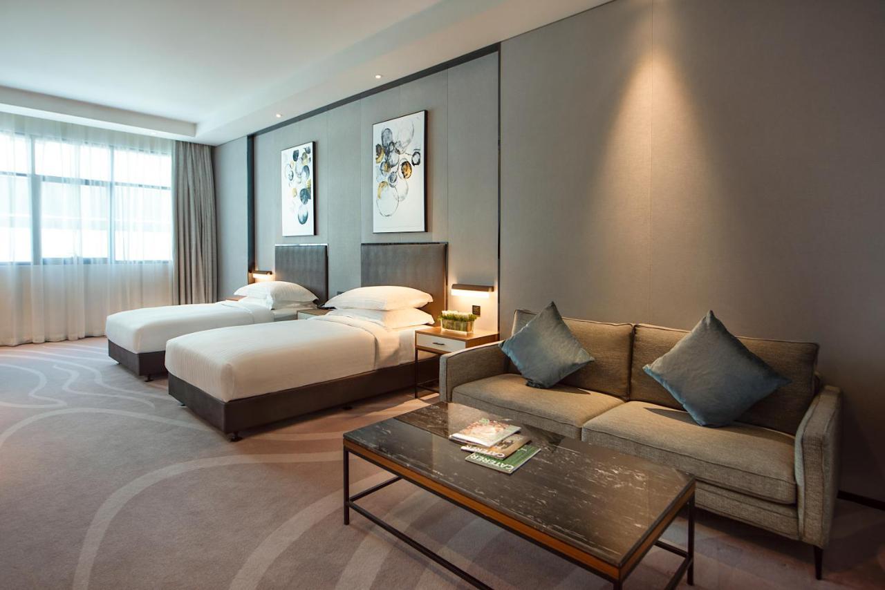 Premier Twin Room