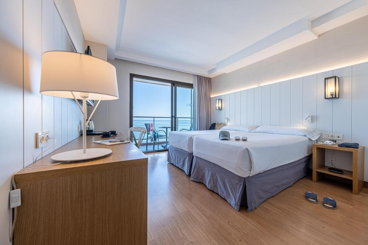 Twin Room Sea View