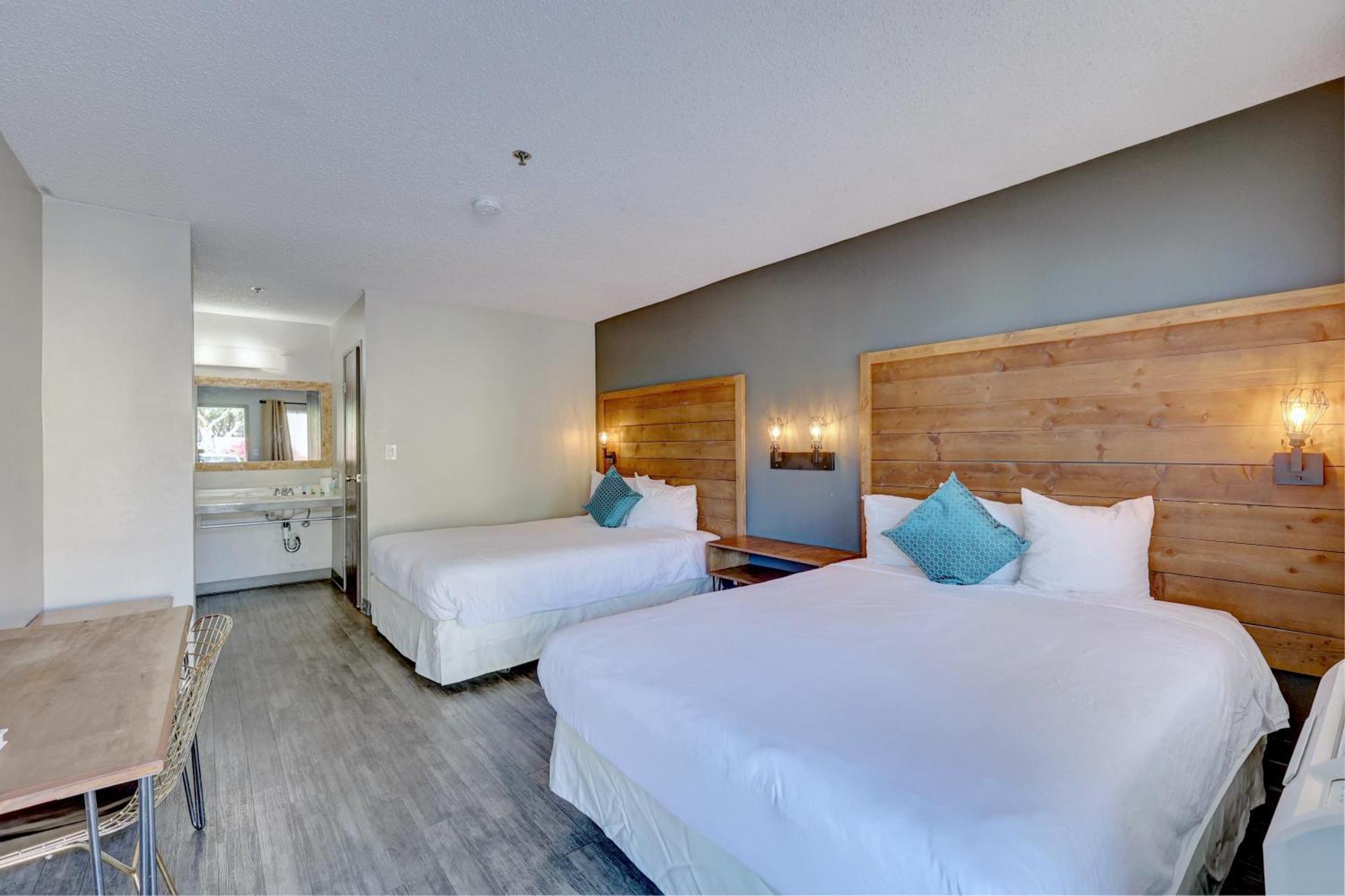 Kamer met 2 Queensize Bedden