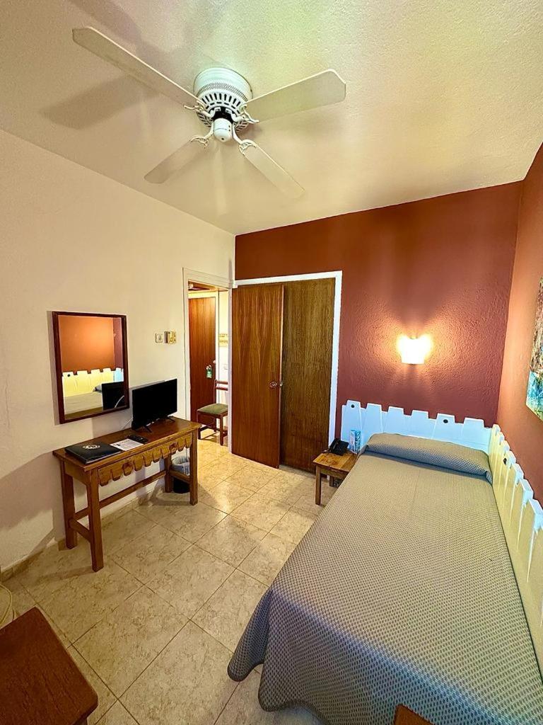 Single Room