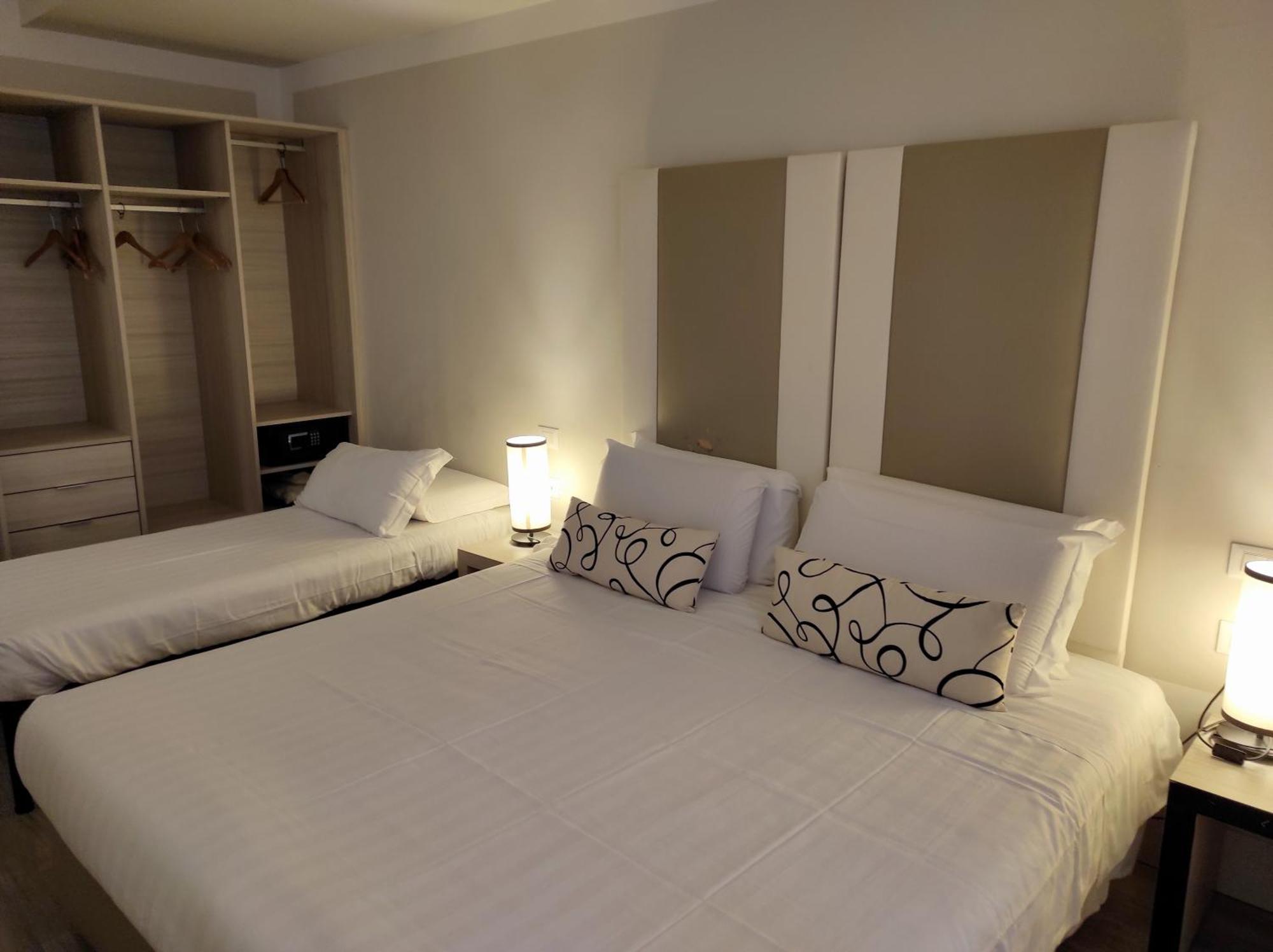 Comfort Triple Room