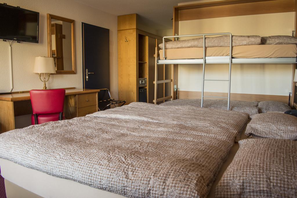 Vierbettzimmer
