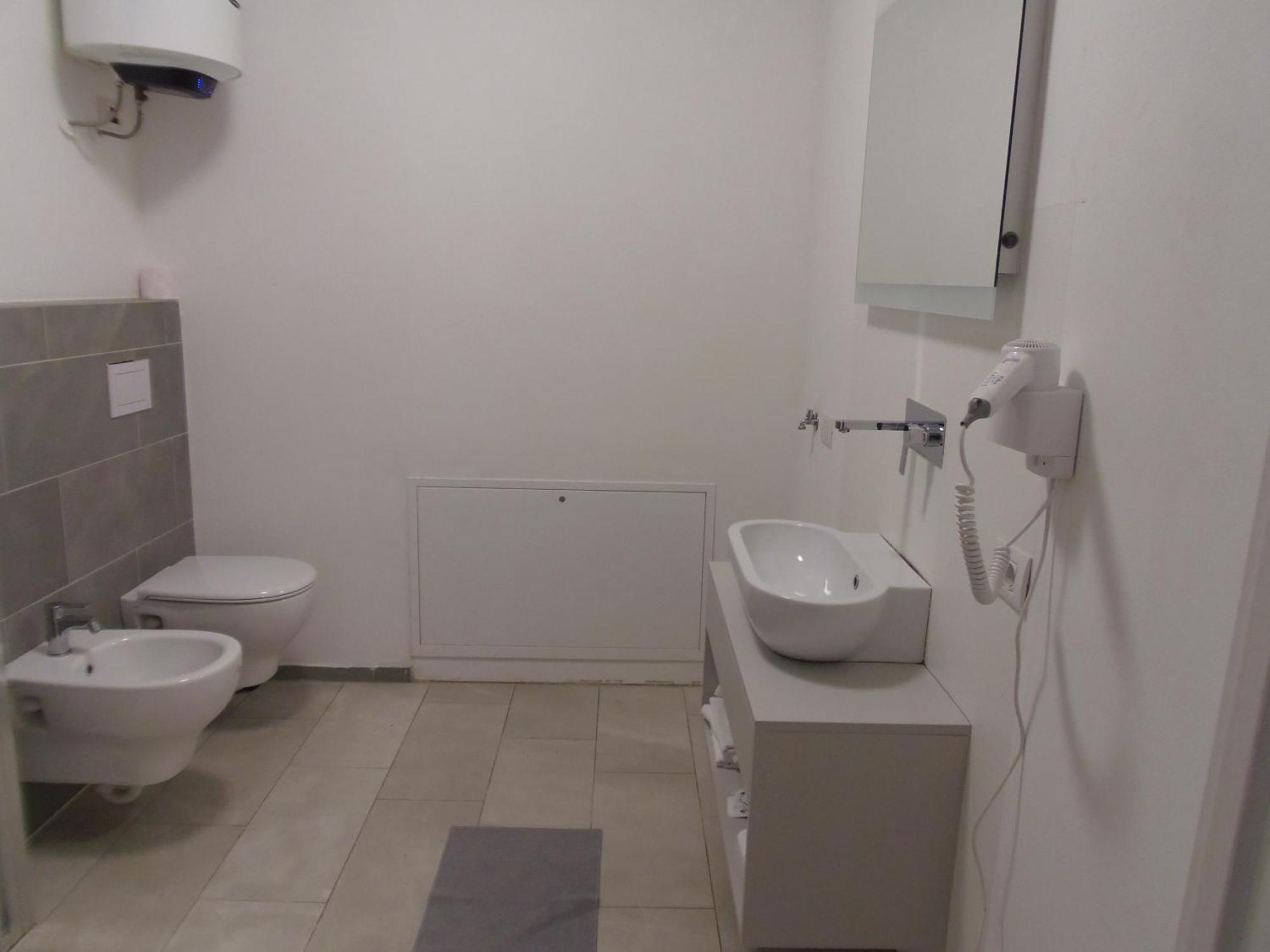 Deluxe Apartment,1514931118:JPEG