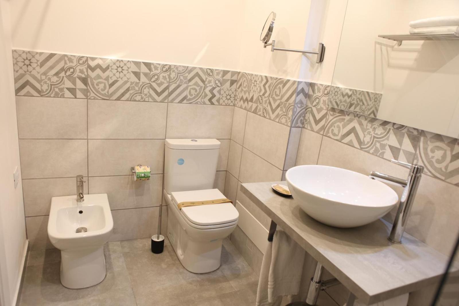 Quadruple Room Private Bathroom