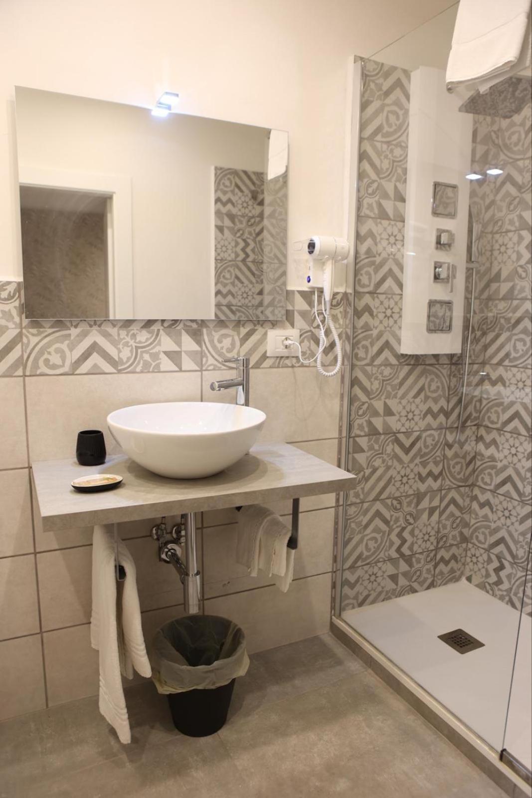 Quadruple Room Private Bathroom