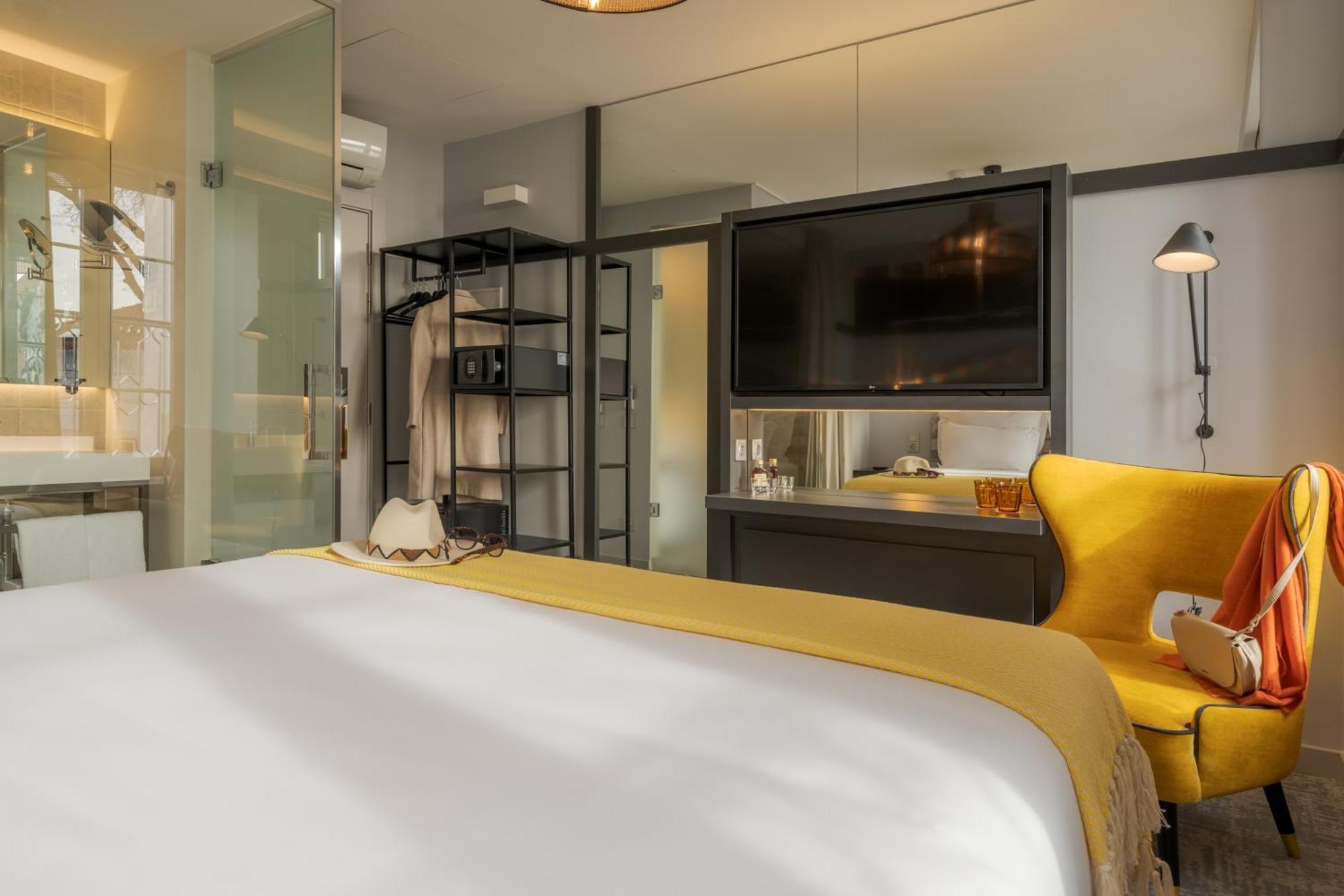 Superior Double Room River View