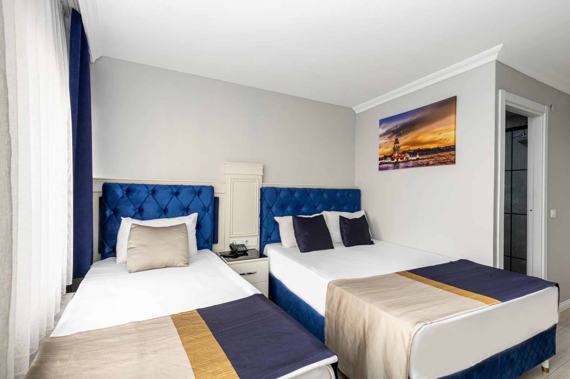 Deluxe Triple Room