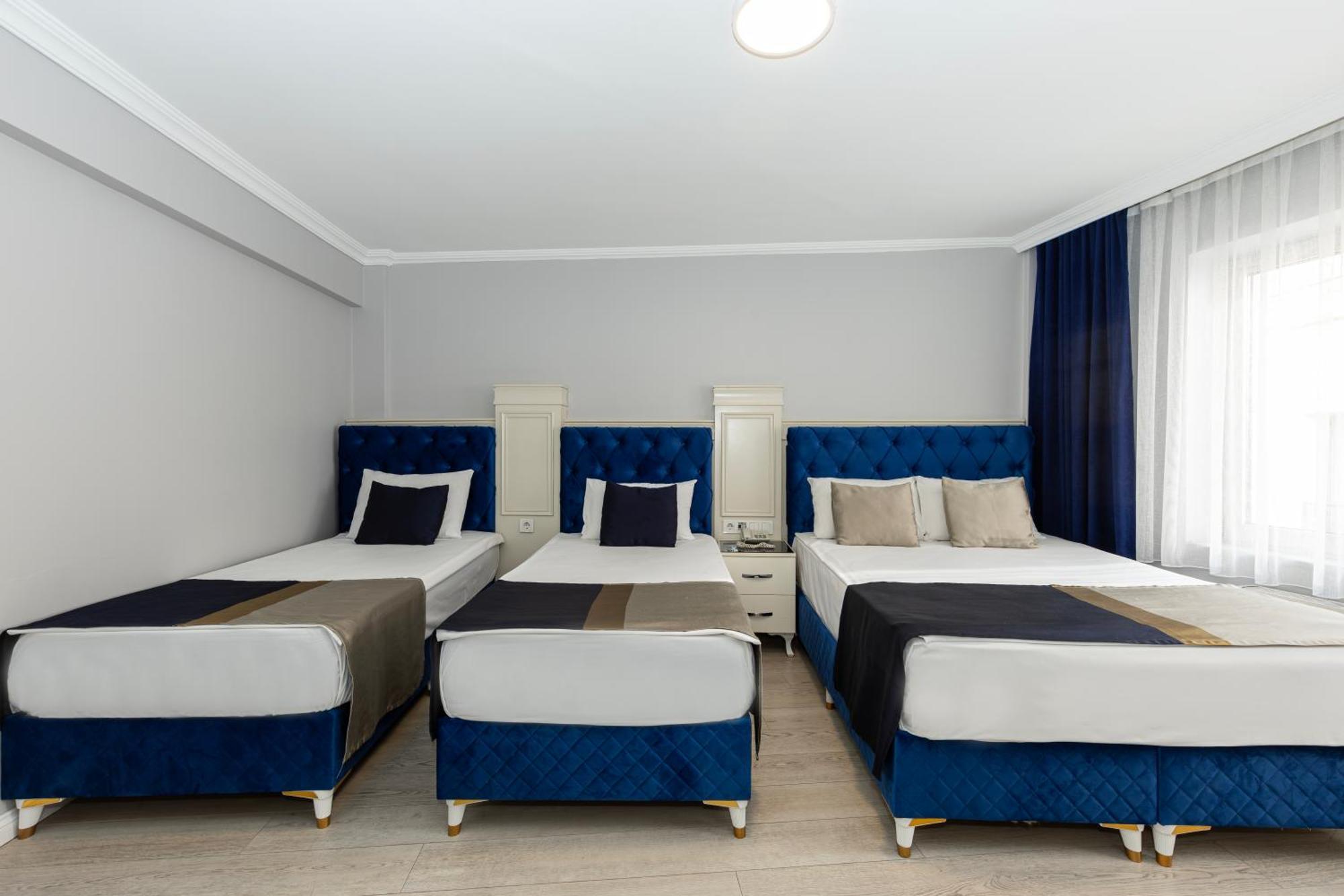 Deluxe Quadruple Room