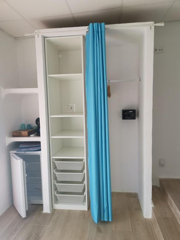 Quadruple Room Bathroom