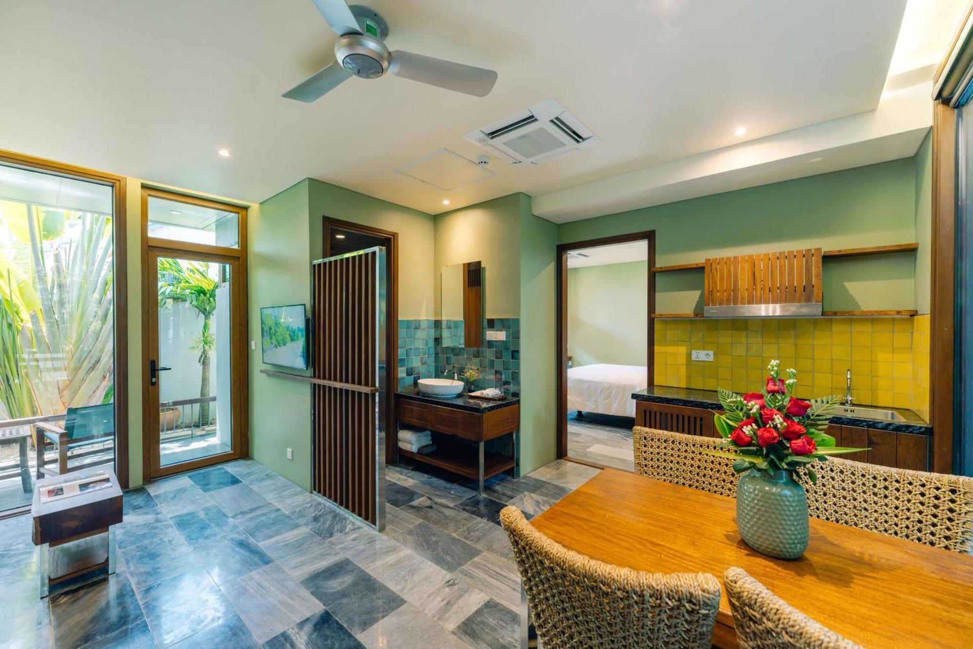 Suite with Garden View,1543069747:JPEG