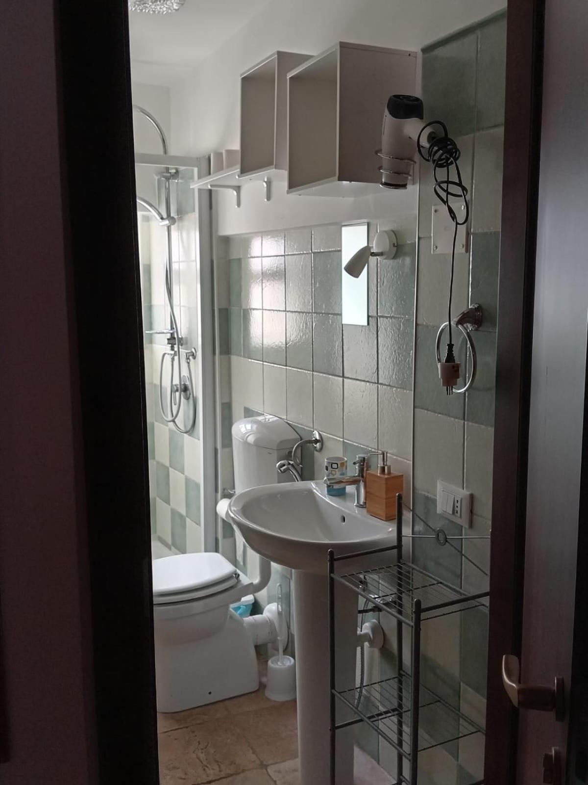 Double Room Private External Bathroom