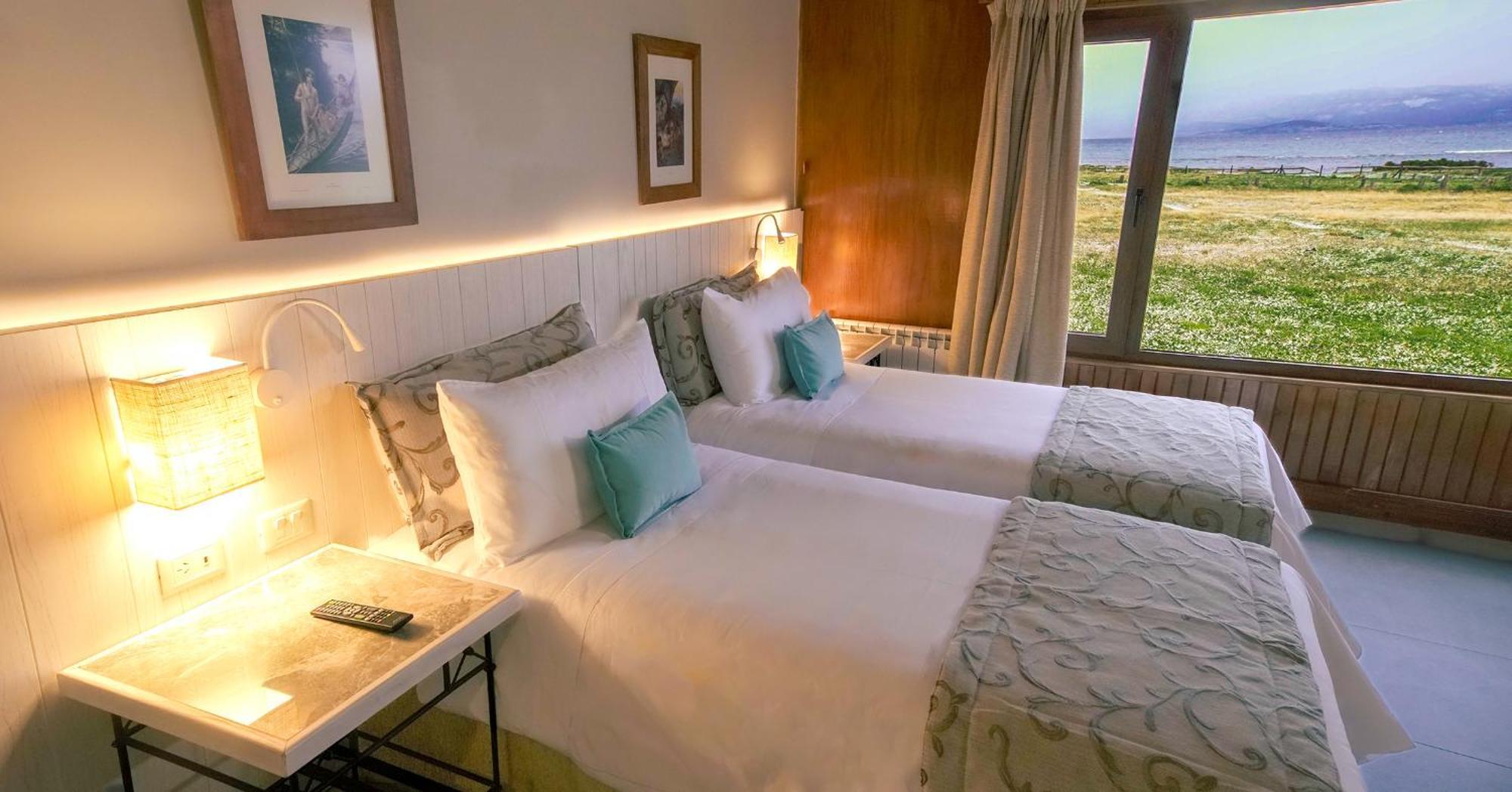 Superior Double or Twin Room with Sea View,1537884445:JPEG