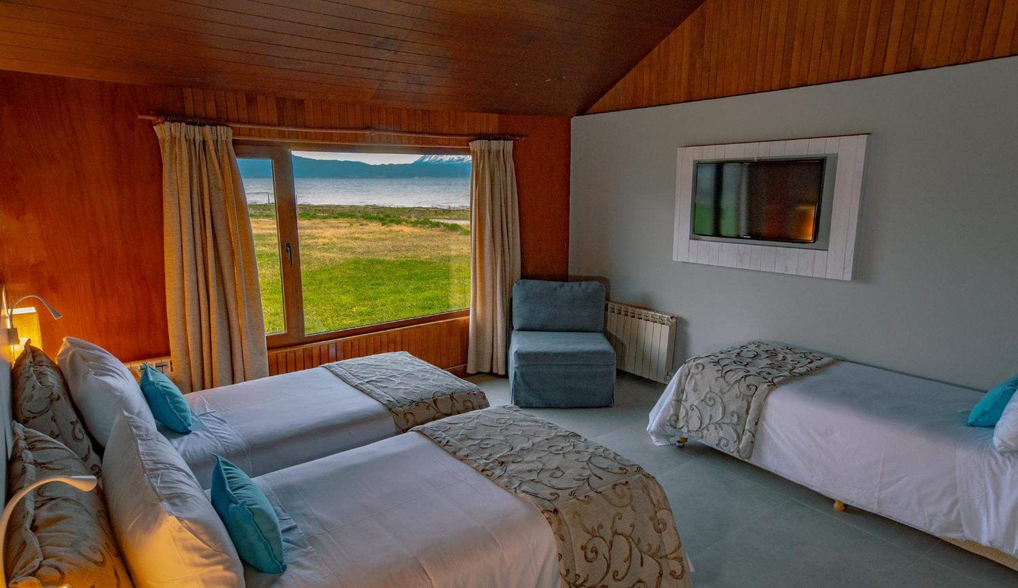 Standard Triple Room with Sea View,1537883788:JPEG