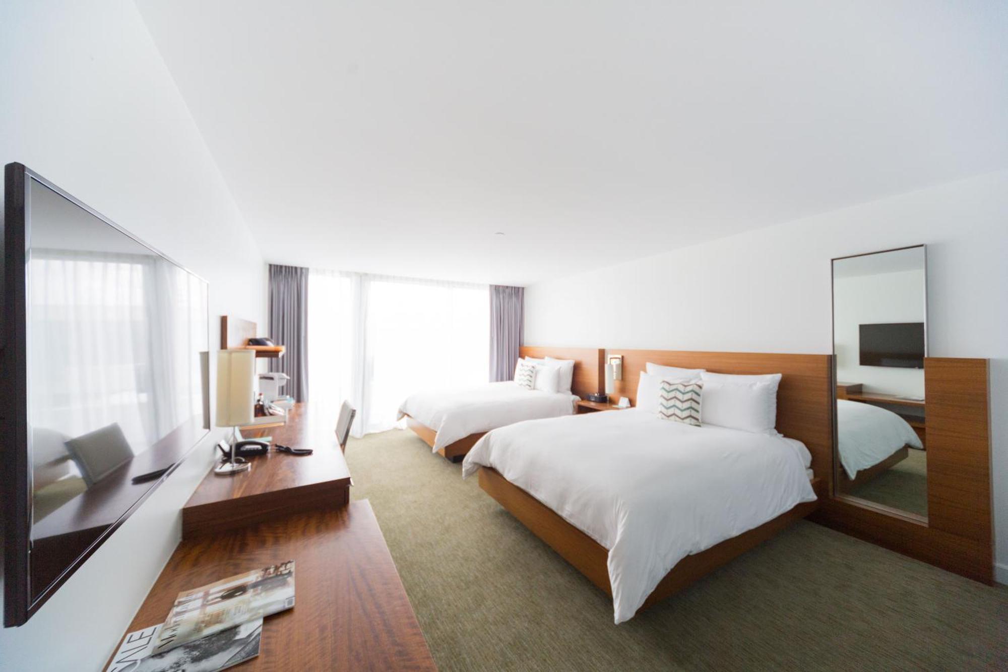 Chambre Double - Accessible aux Personnes à Mobilité Réduite