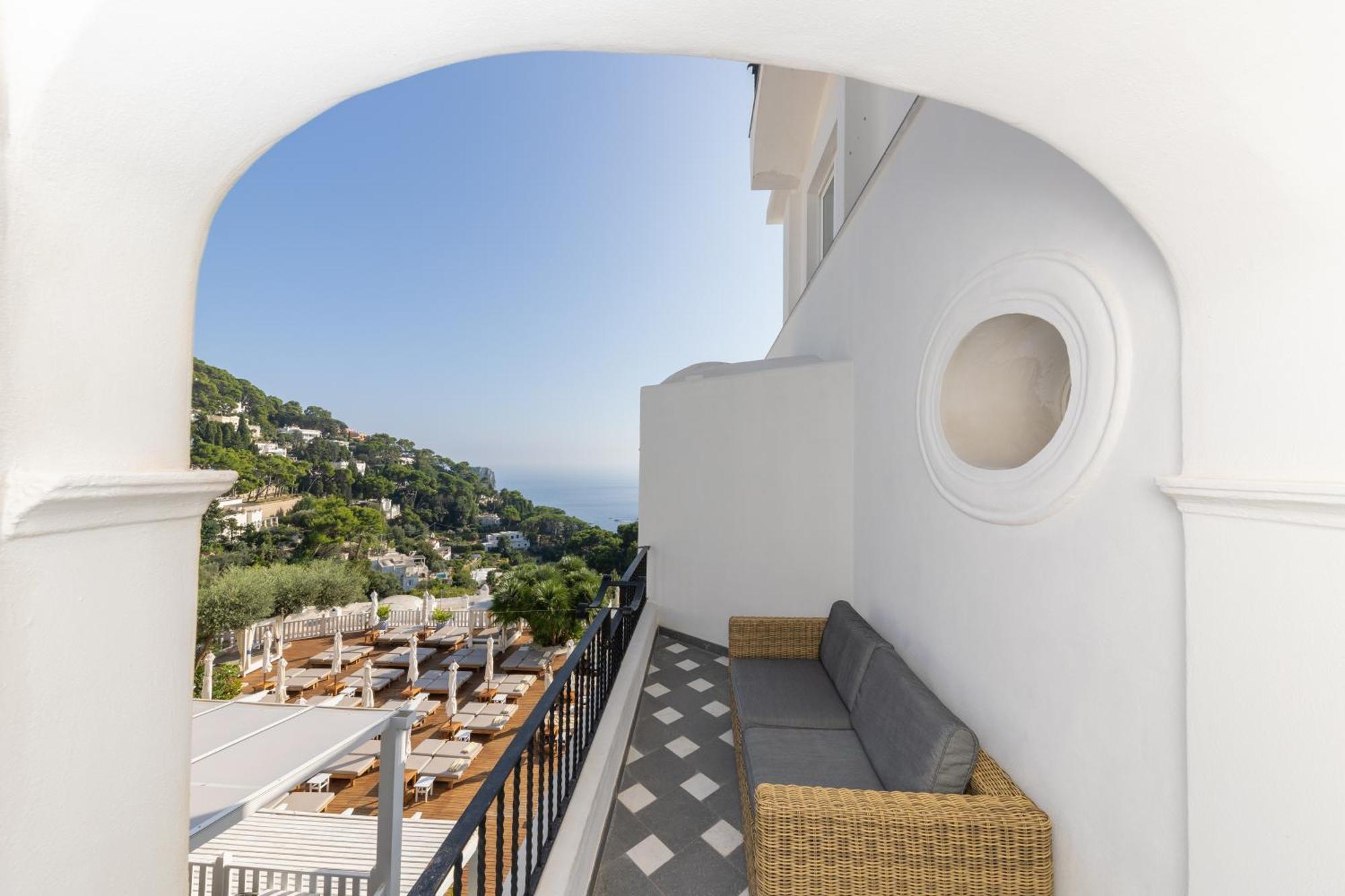 Double or Twin Room with Partial Sea View,1588107948:JPEG