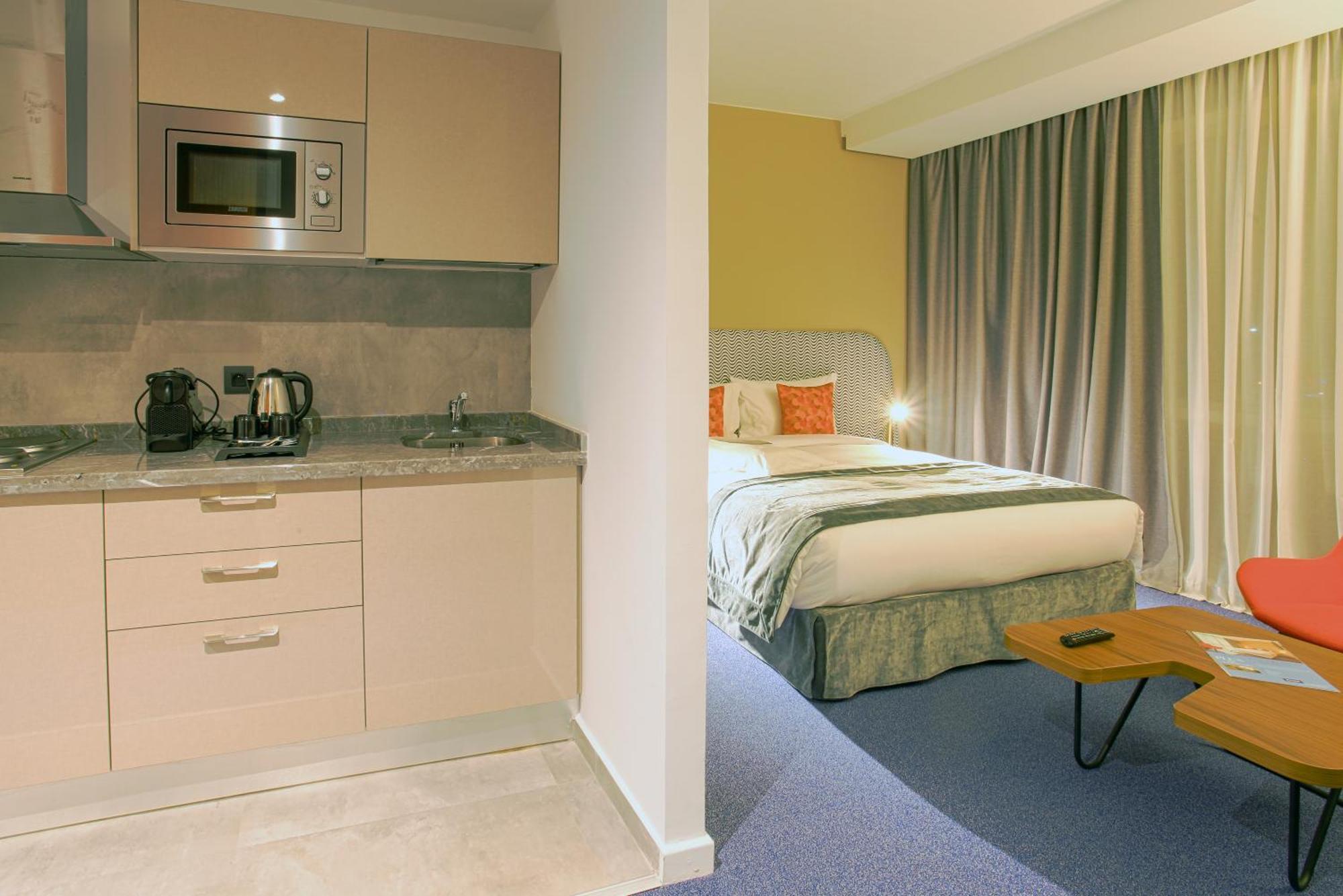 Deluxe Room - 1 Double Bed,1543425916:JPEG