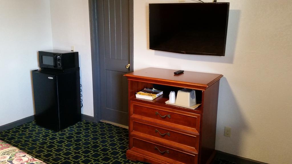 Standard King Room,698129838:JPEG