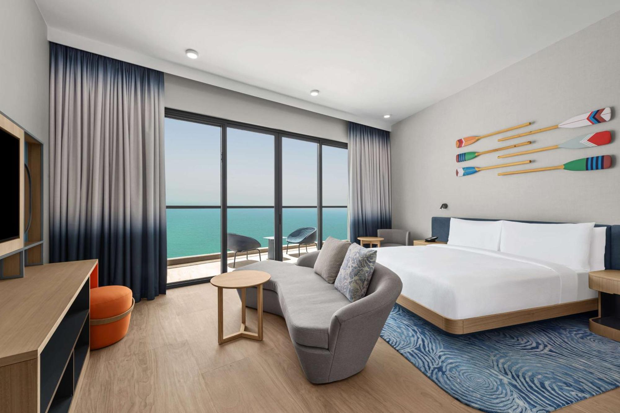 King Family Breeze Room Sea View
