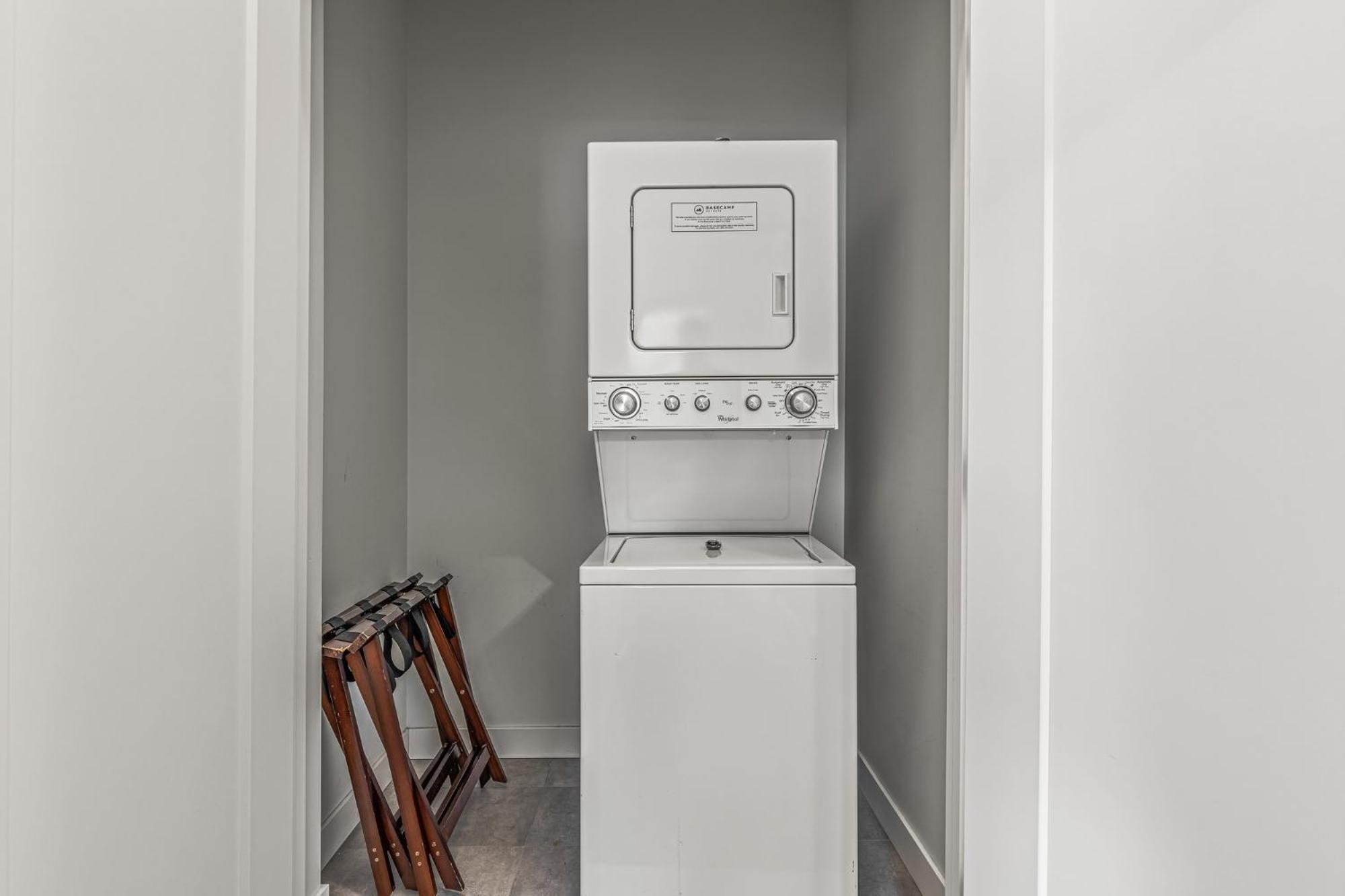Three-Bedroom Apartment - Self Check-In,1553112478:JPEG