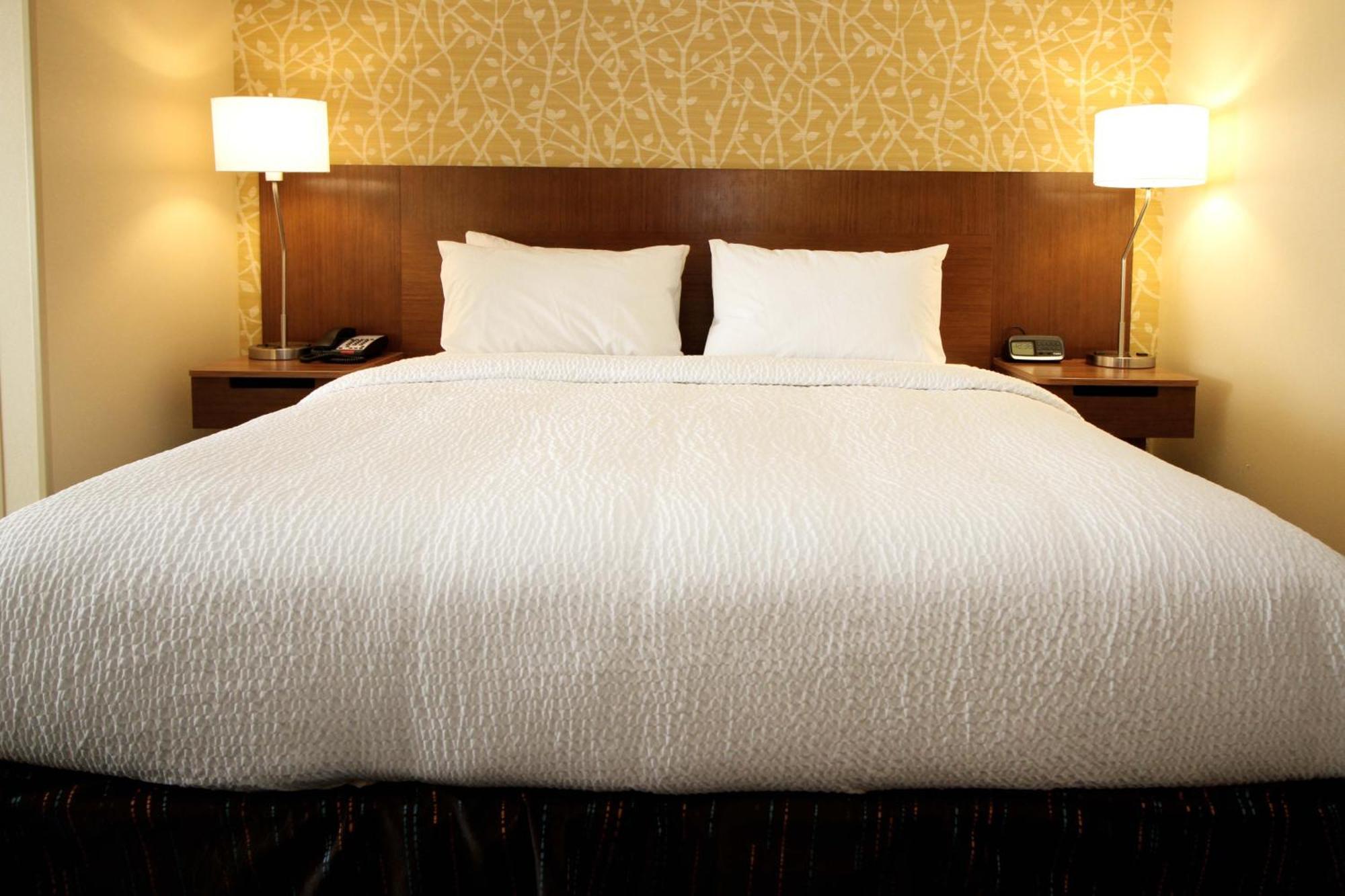 King Room,1554933538:JPEG