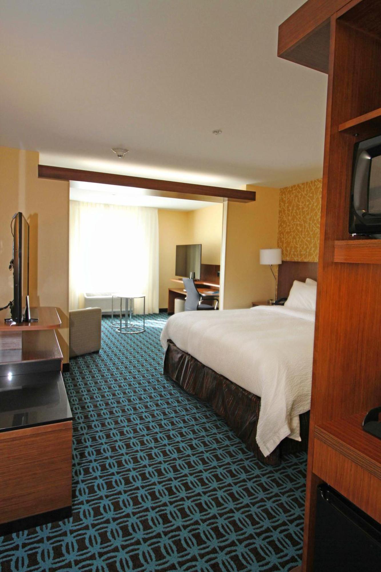 King Room,1554935203:JPEG