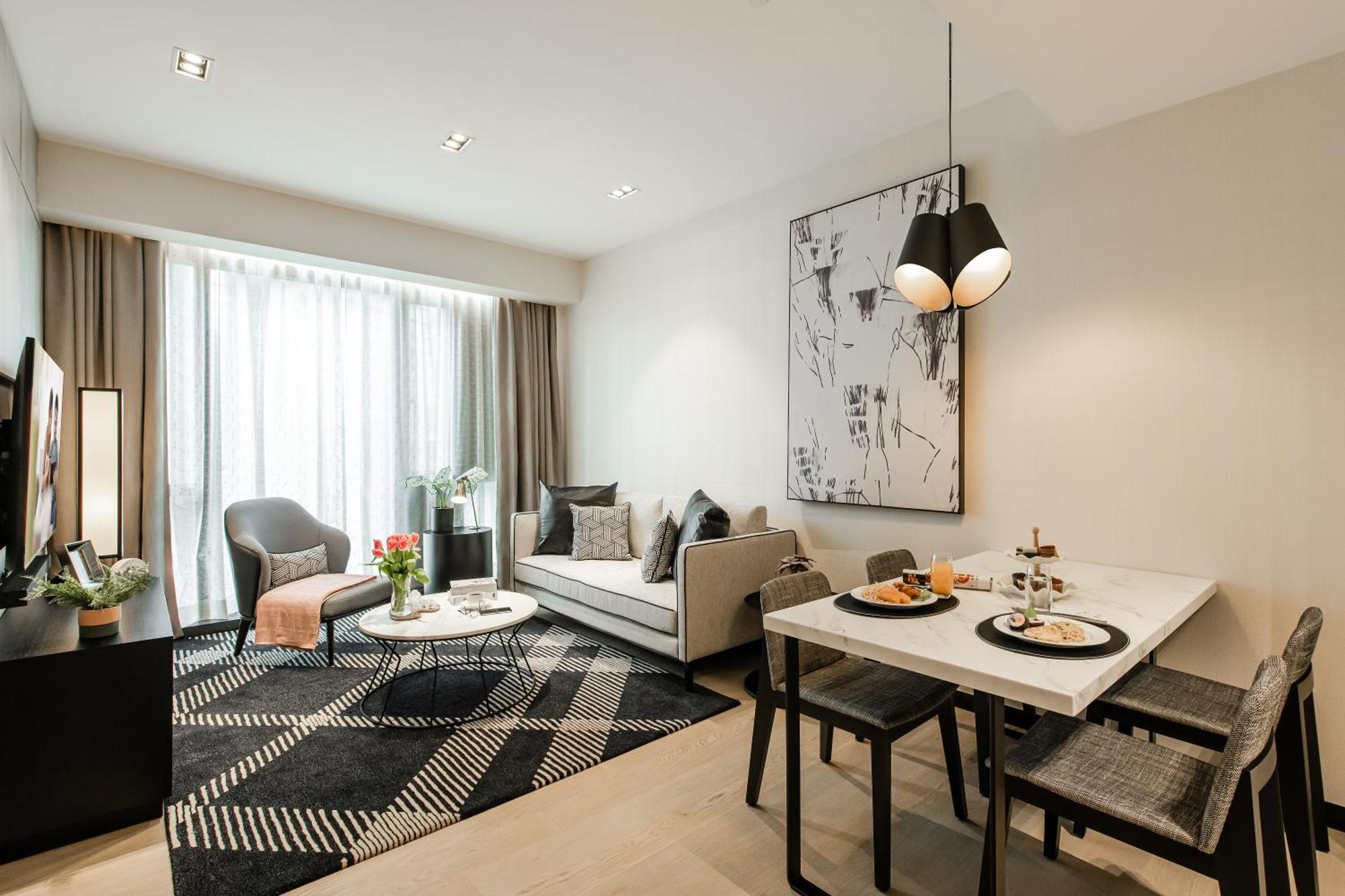 One Bedroom Premier