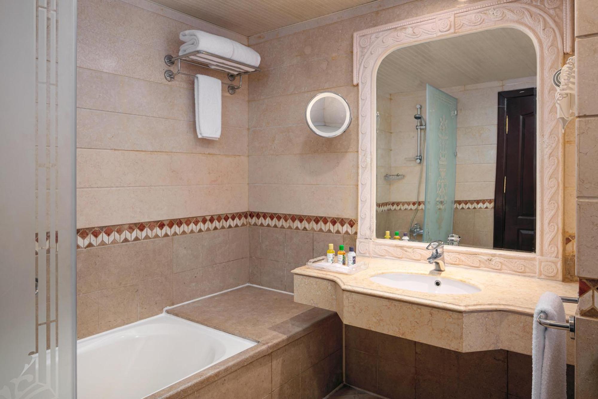 Chambre Double ou Lits Jumeaux Supérieure - Vue sur Mer