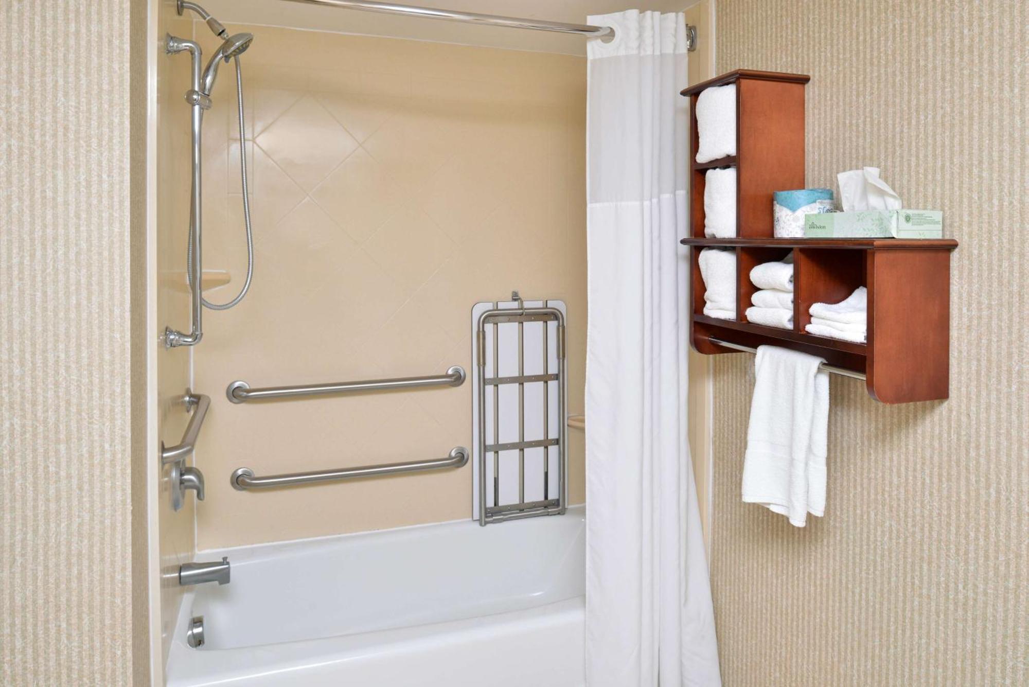 King Room Mobility Access or Non-Smoking
