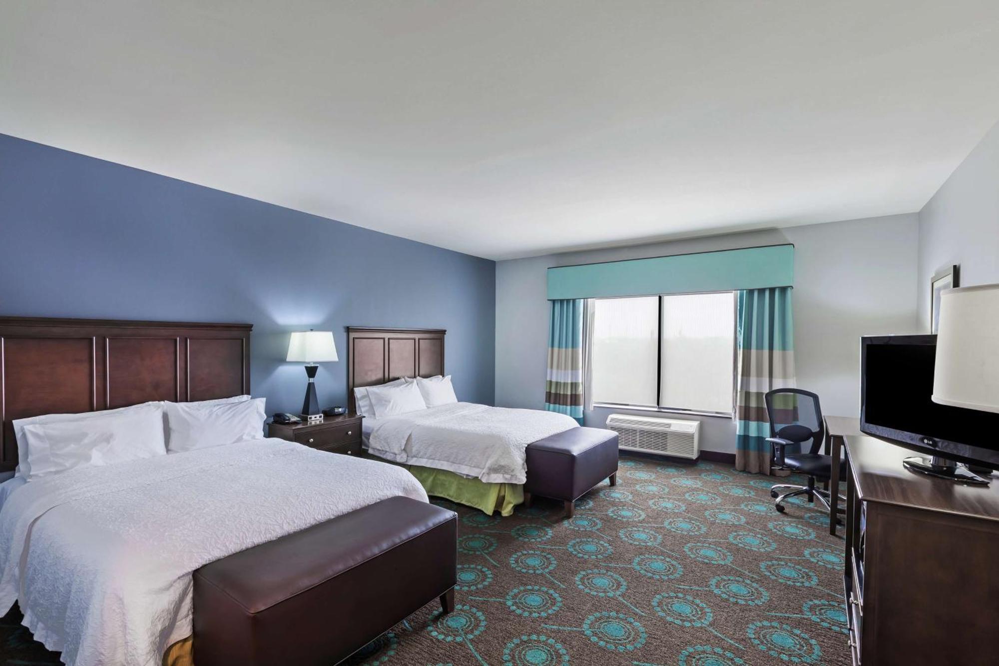 Queen Room with Two Queen Beds - Mobility Access/Non-Smoking,1280690527:JPEG